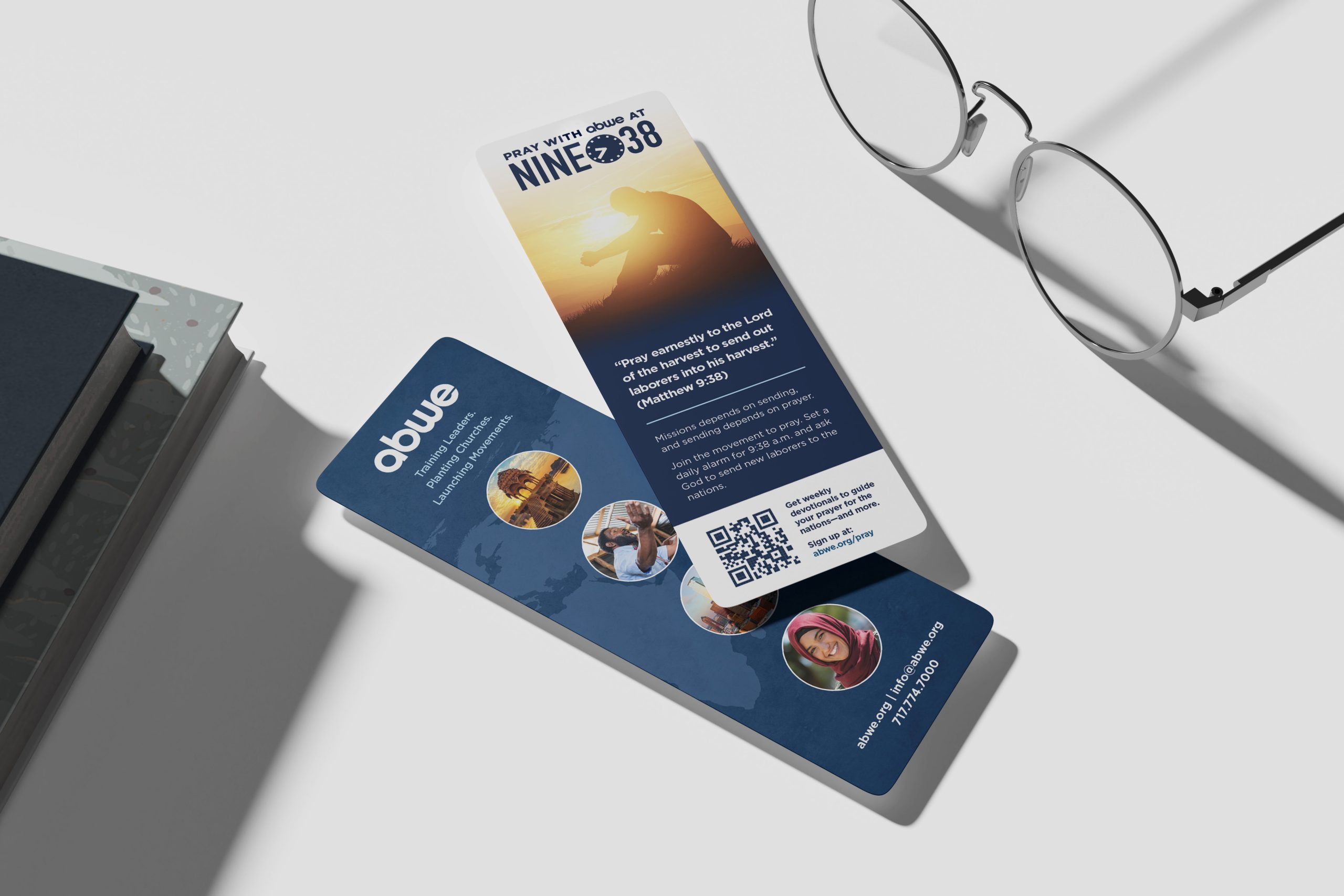 mockup 2024 – 938 bookmark 3×2